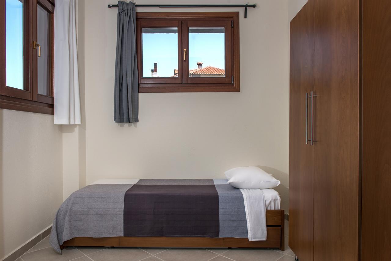 Pleiades Casual Living Apartman Néa Róda Kültér fotó