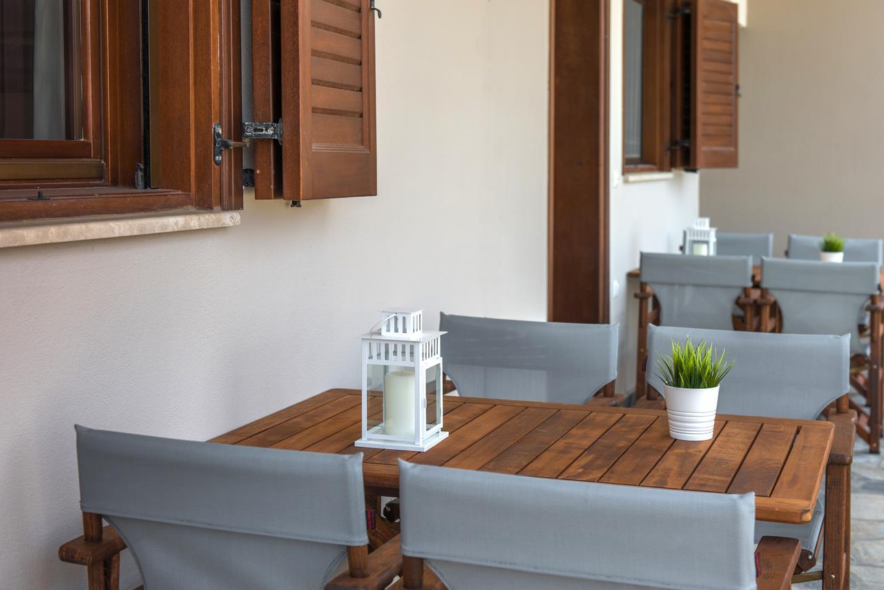 Pleiades Casual Living Apartman Néa Róda Kültér fotó